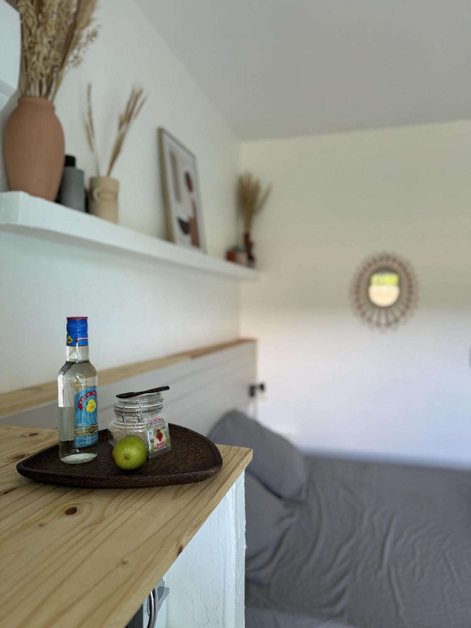 Studio Kaz' Coco Grand-Bourg  Экстерьер фото
