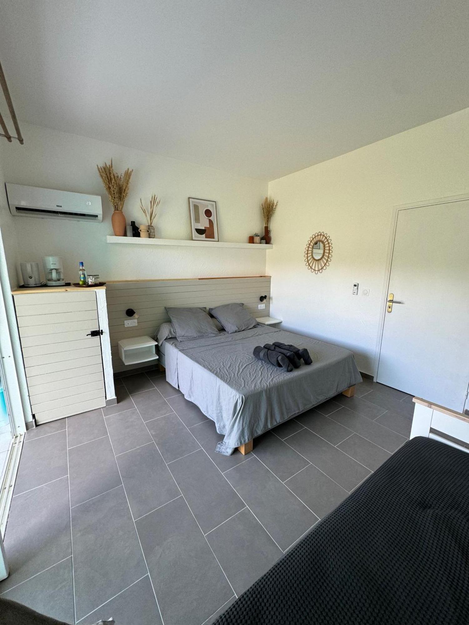 Studio Kaz' Coco Grand-Bourg  Экстерьер фото