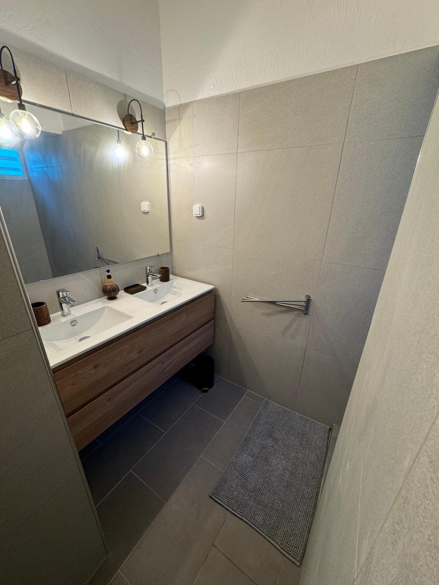 Studio Kaz' Coco Grand-Bourg  Экстерьер фото